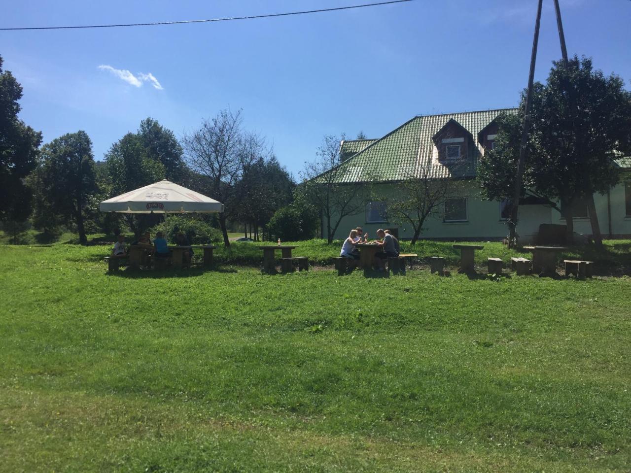 Latarnia Wagabundy Bieszczady Hotel Wola Michowa Exterior foto